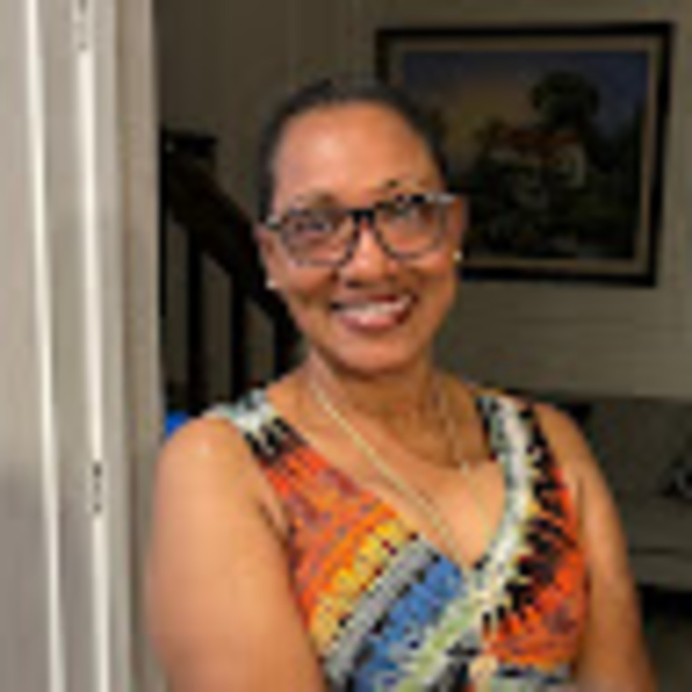 Meet your Posher, Esther c